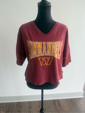 Women’s Washington Commanders V-Neck Tee